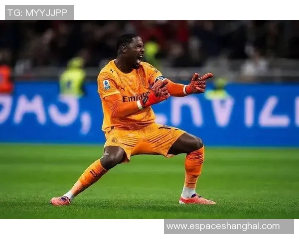 绝平？休想！全场7次神扑解救米兰，迈尼昂超神体现降服罗马门神